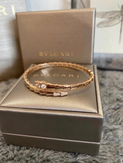 불가리 세르펜티 브레이슬릿