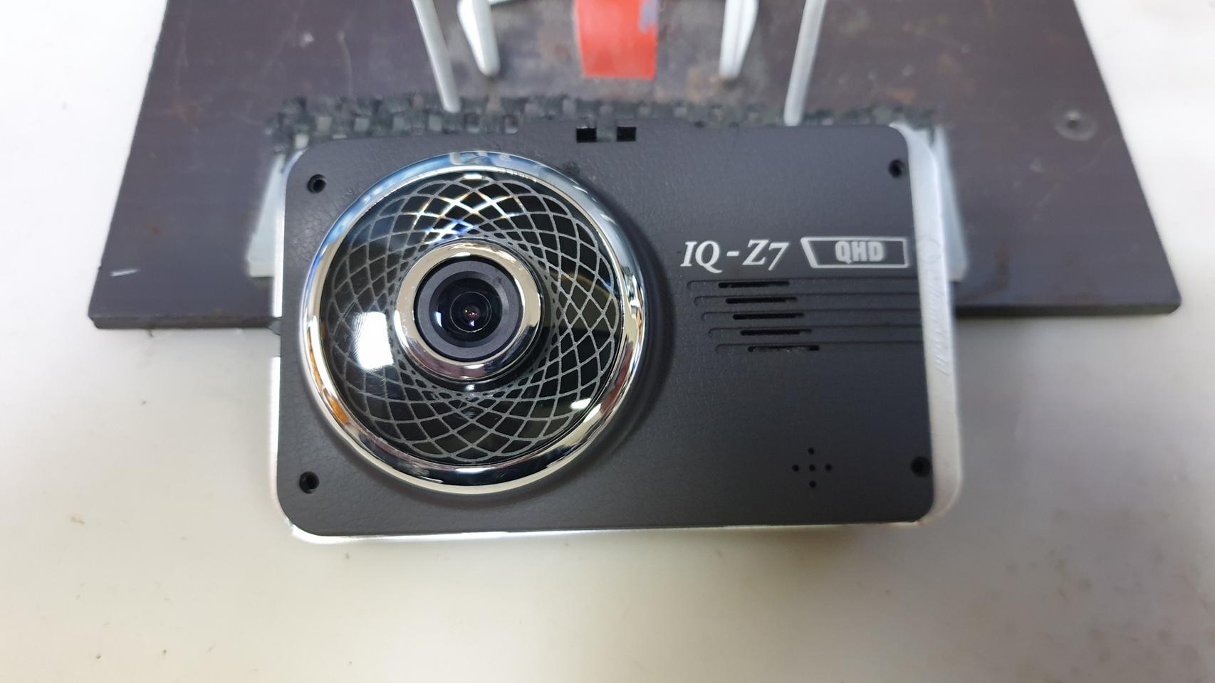 정비된 아톰 iq z7 앞쪽 본체만.