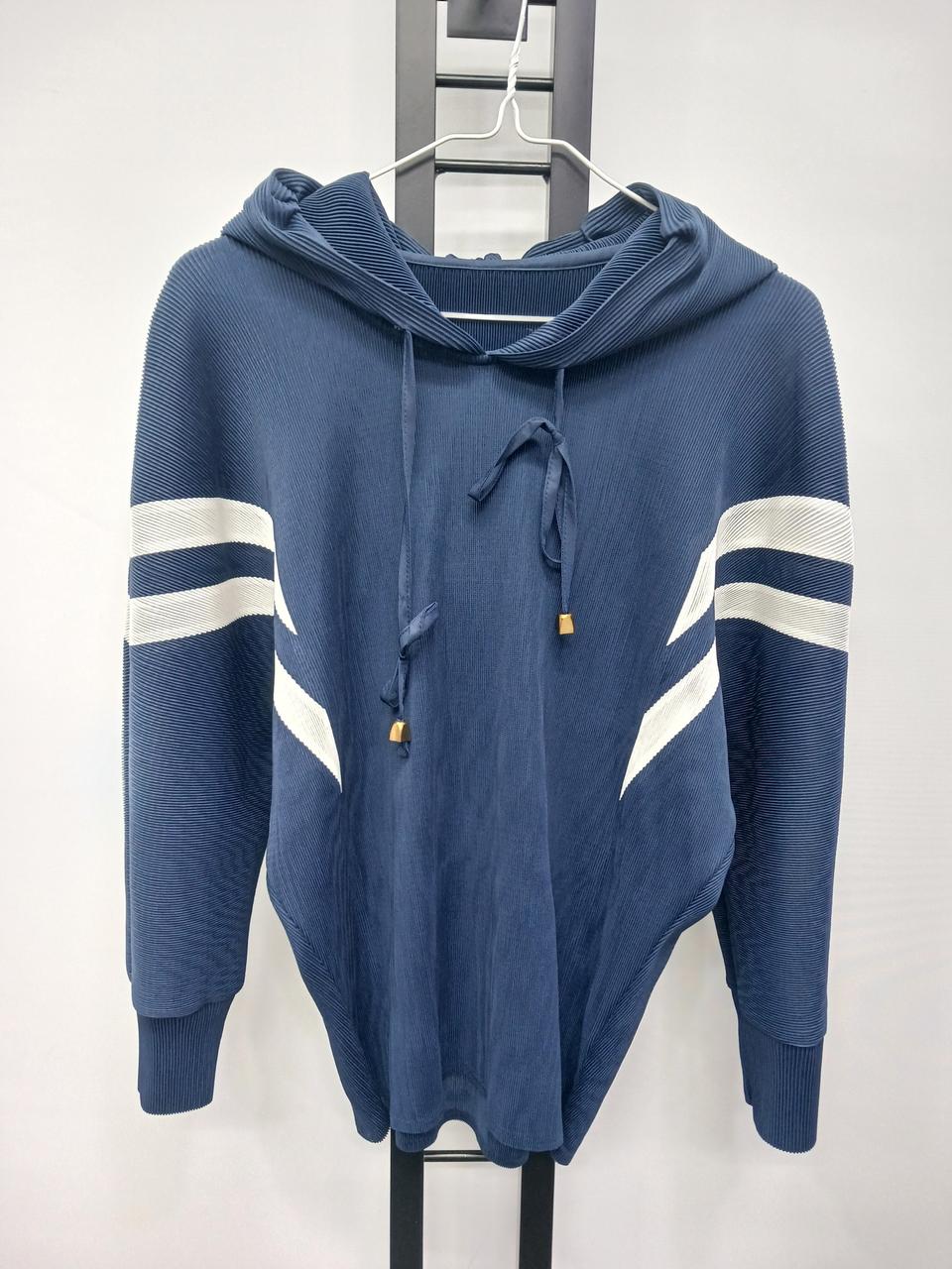 플리츠 후드맨투맨