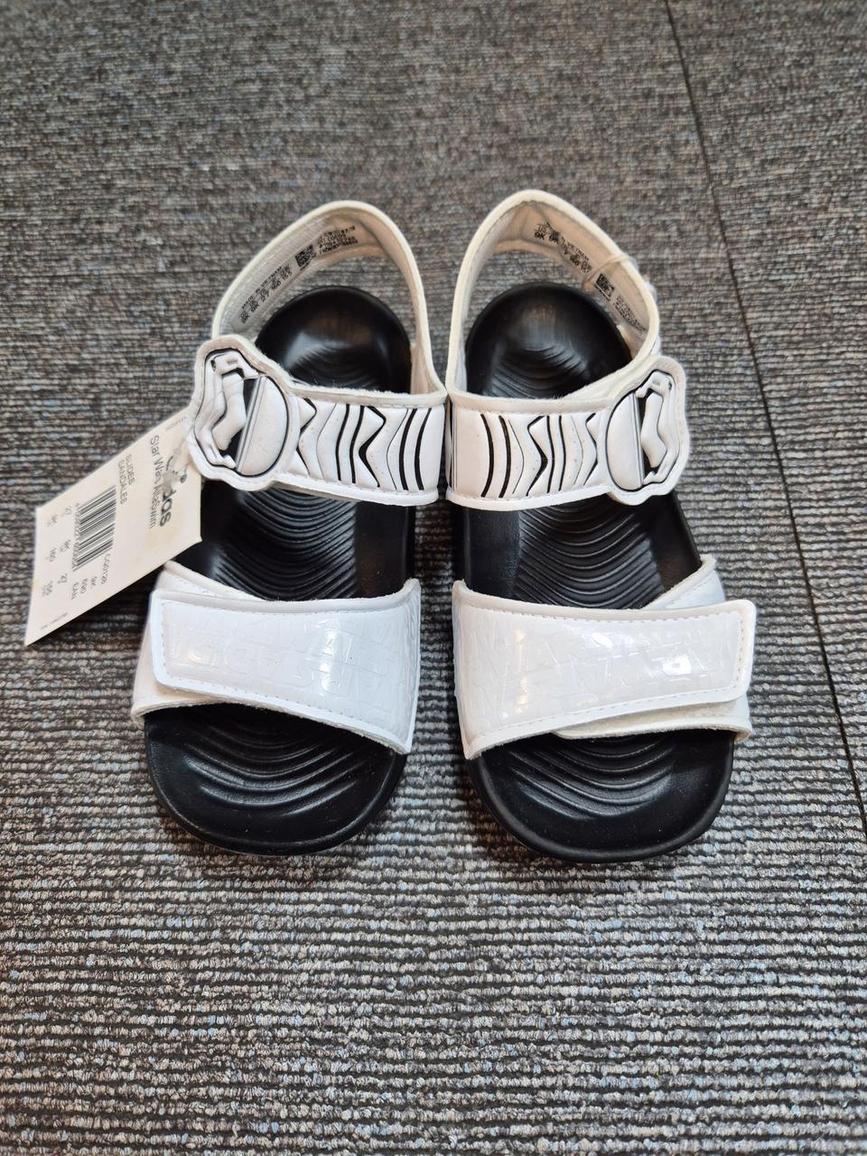 아디다스 키즈 샌들