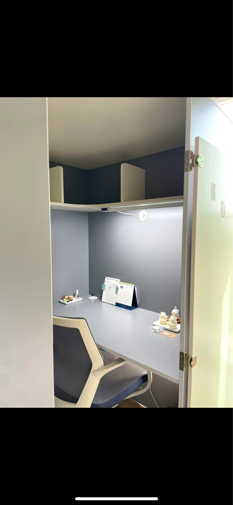 e스마트 무아르 독서 책상 H1800 팝니다