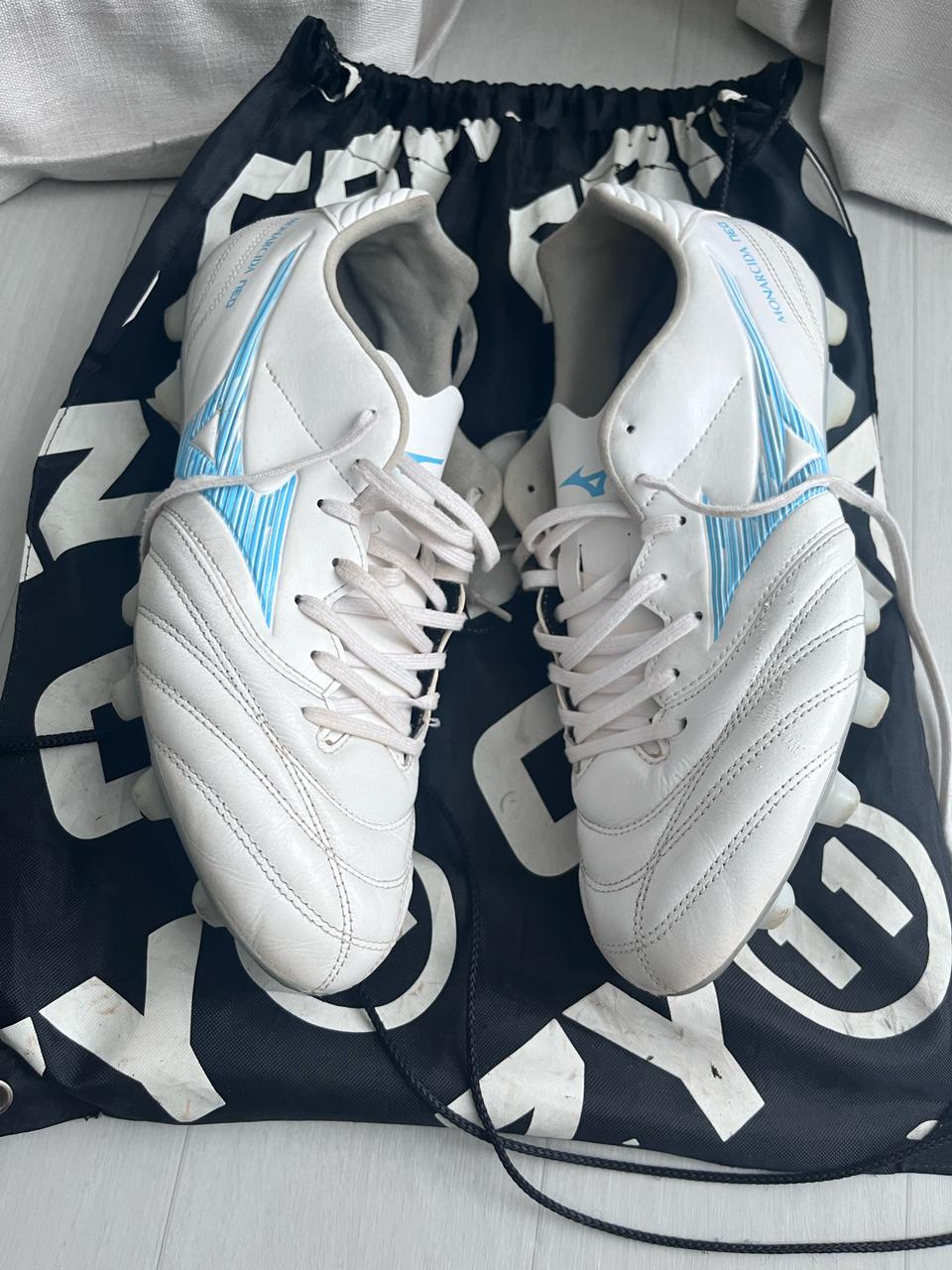 미즈노 모넬리아 네오 3 최상급 축구화