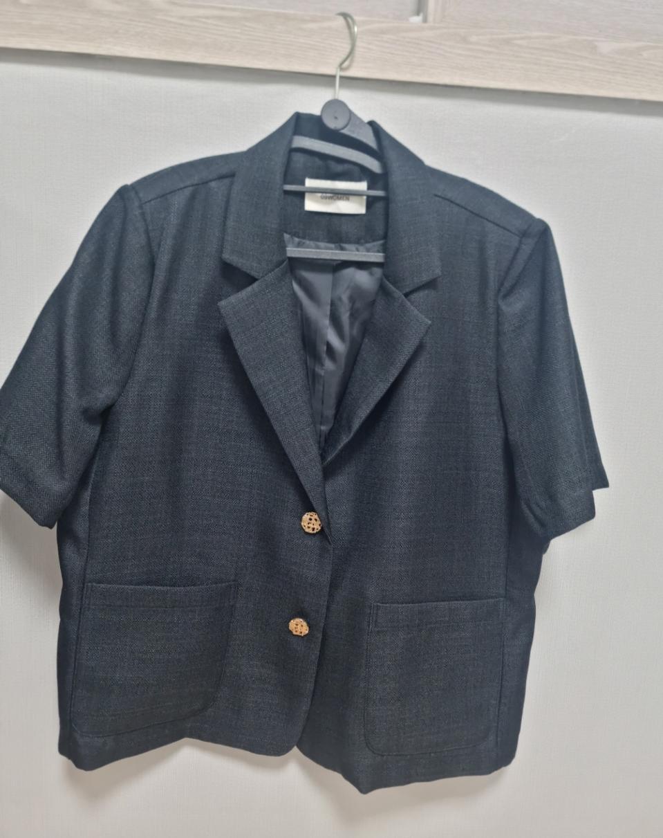 여성용 크롭 반팔 자켓