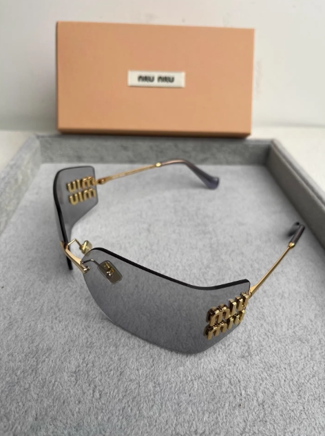 미우미우 로고 얇은 템플 합금 불규칙한모양선글라스 여성 골드