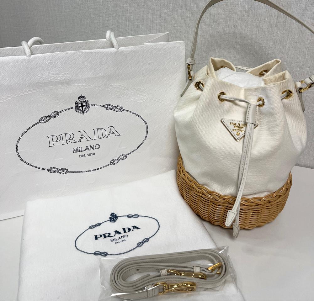 정품 프라다 버킷 크로스 토트백