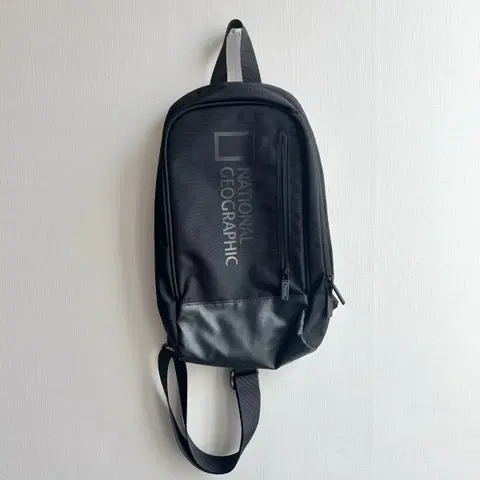 내셔널지오그래픽 슬링백 크로스백