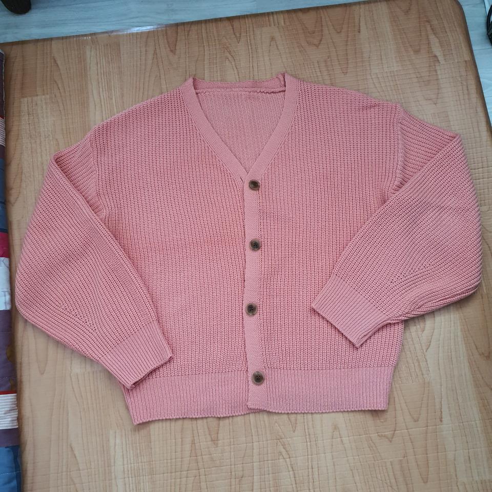 분홍색 니트 가디건 핑크 아방핏