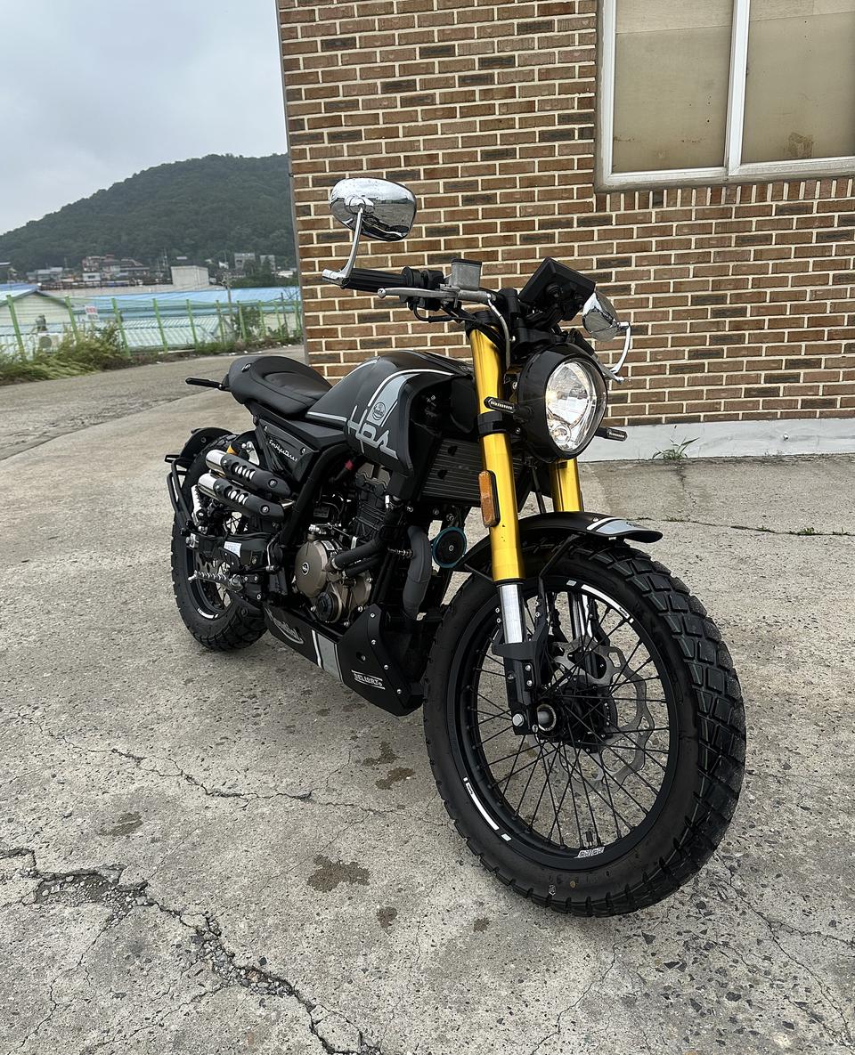 FB몬디알 힙스터125/2024년식/1천KM/입문용/신차급매물판매합니다.