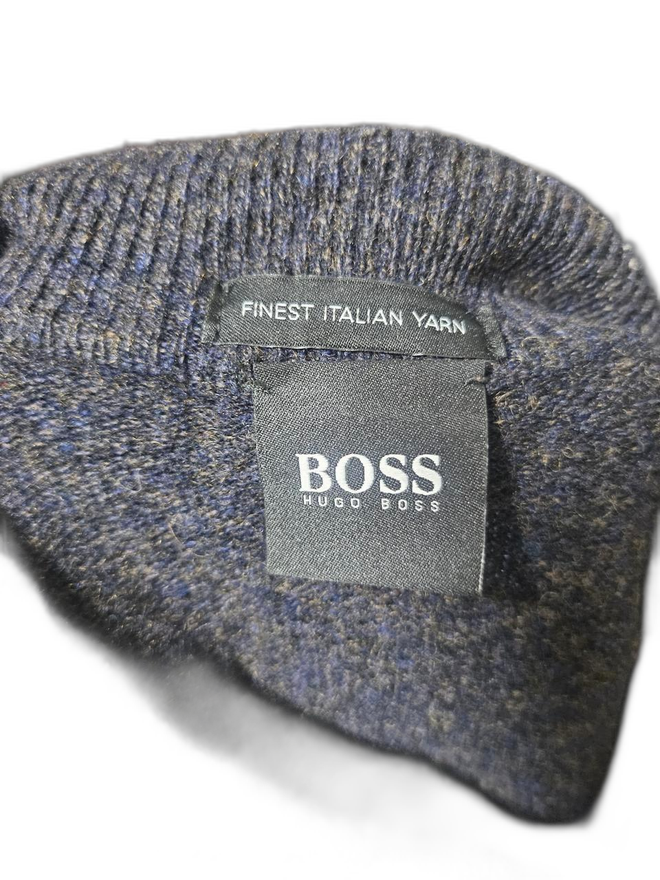 휴고보스 니트 105