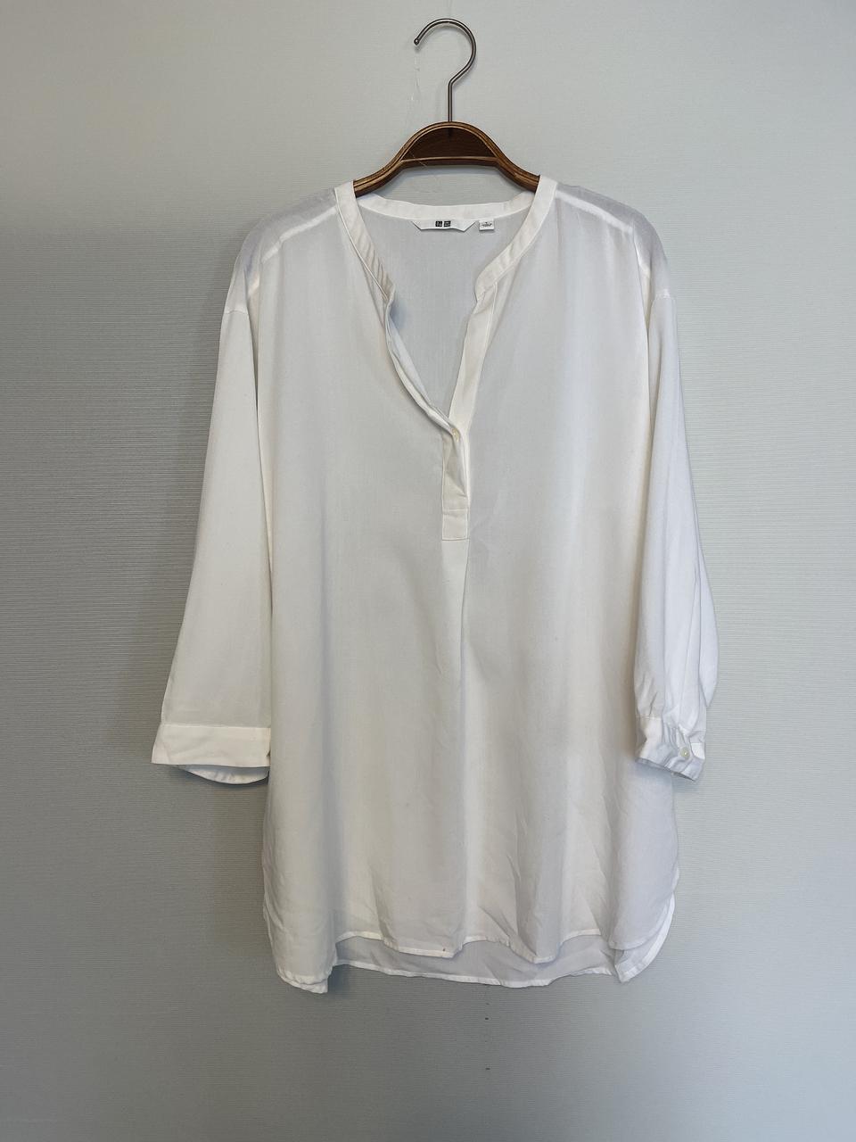 2025-6 ) 유니클로 화이트블라우스