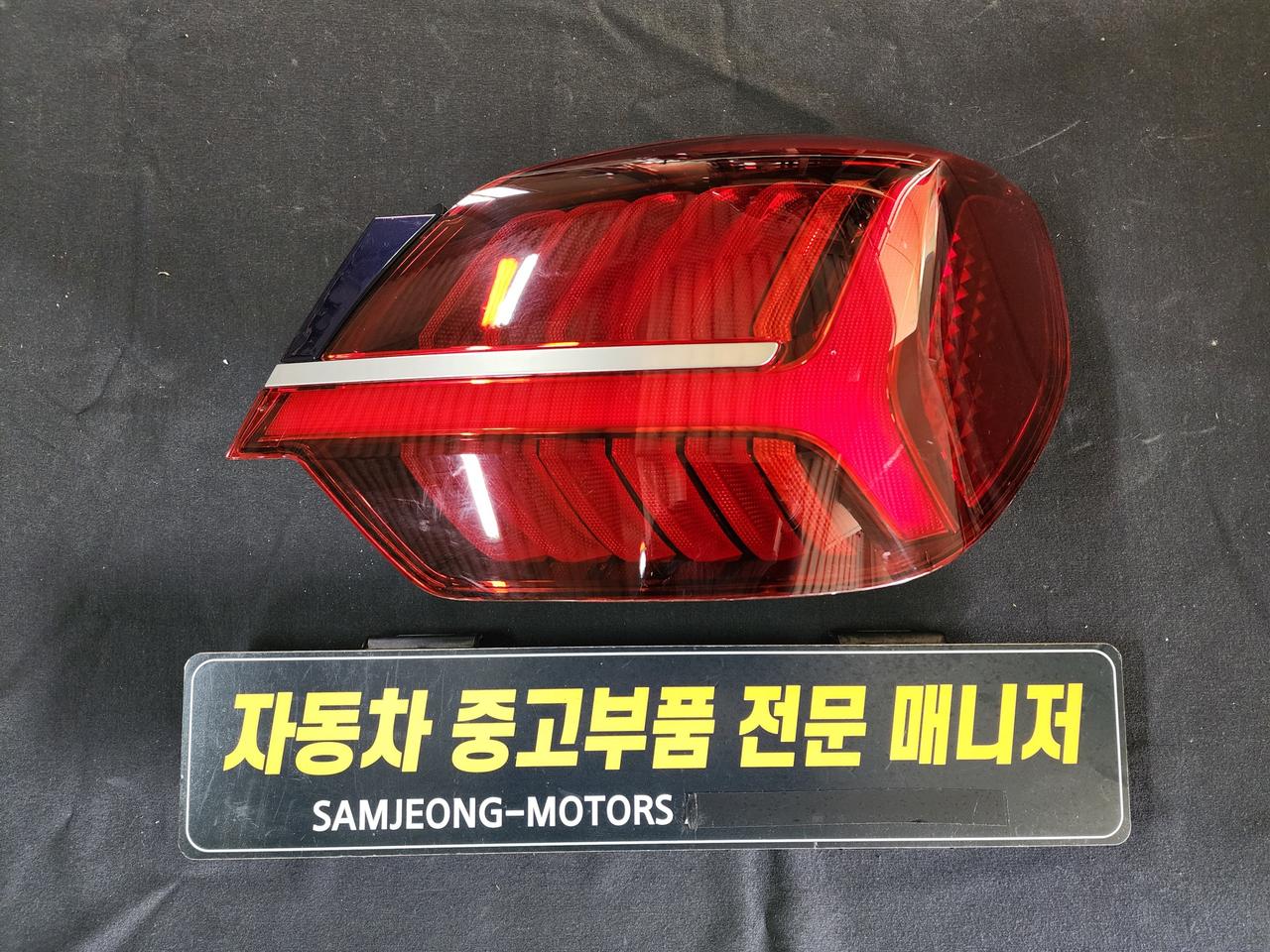 더뉴 K9 LED 후미등 우측