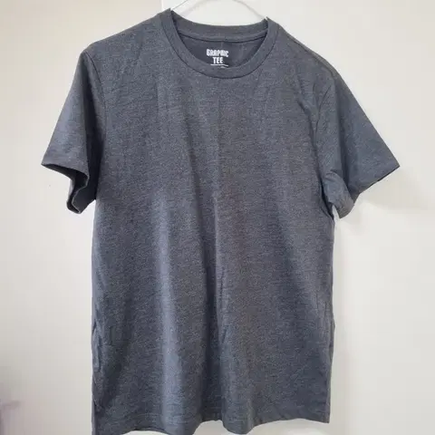 새상품/ 스파오 티셔츠