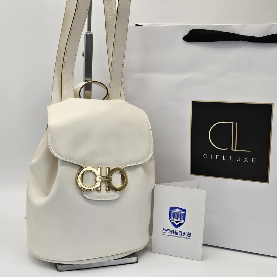 정품 페레가모 미니 백팩