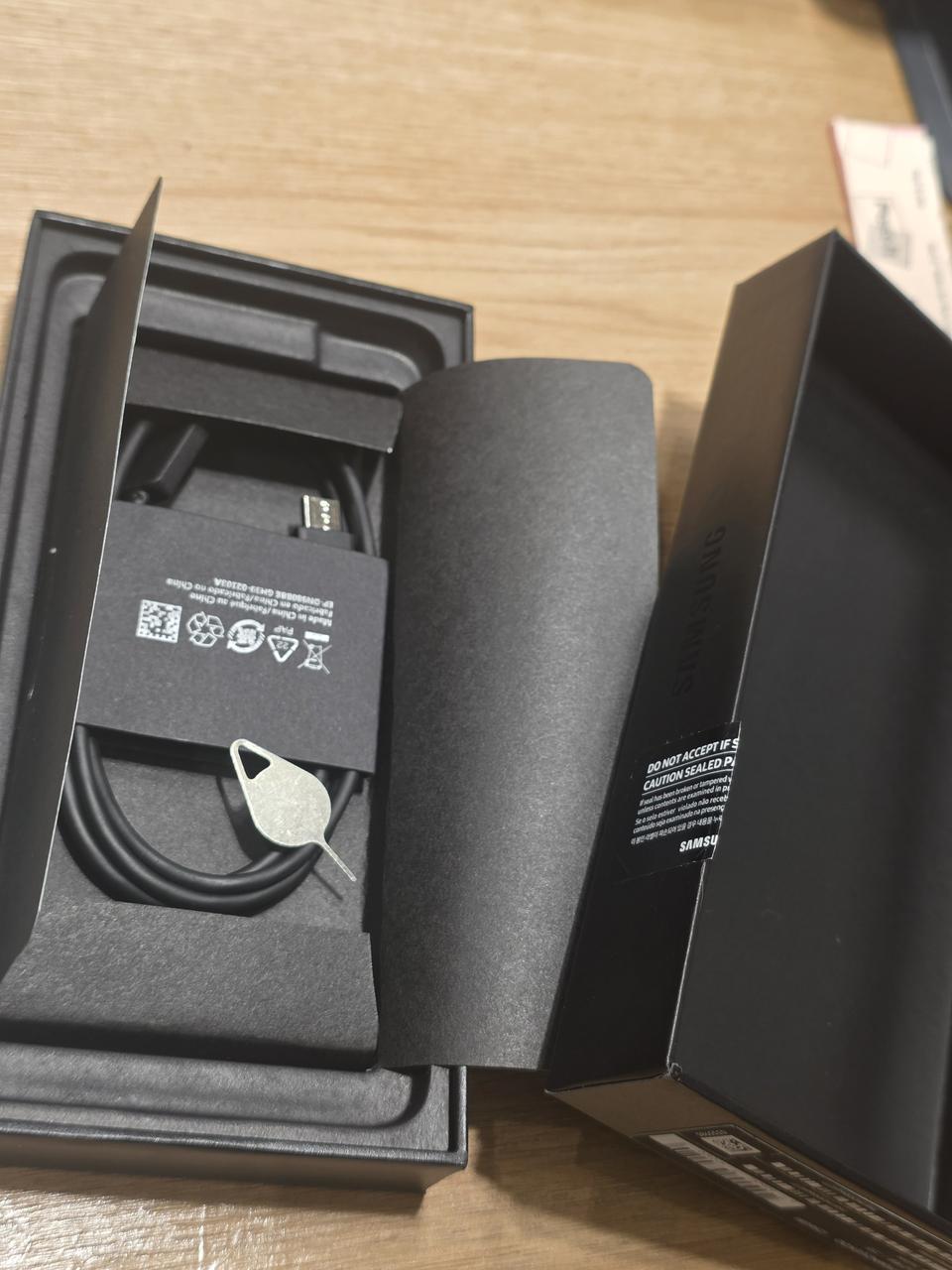 갤럭시S22플러스(S906) 팝니다