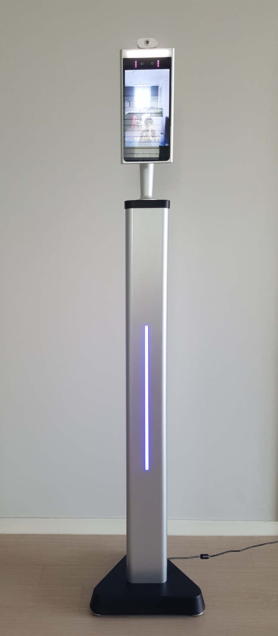 스마트 안면인식 체온계,워터피아 정수기 팝니다