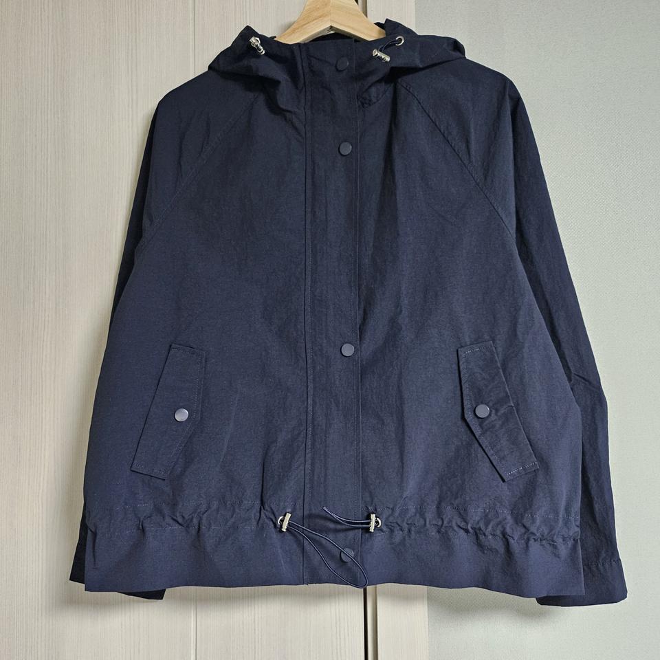 [새제품] 숏 크롭 후드점퍼