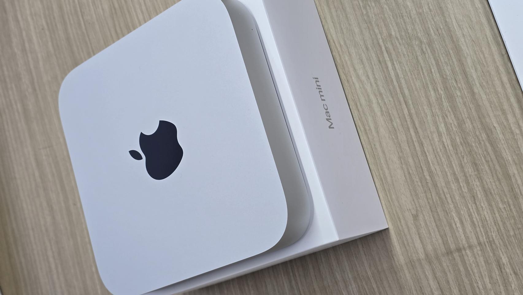 M2 맥미니 기본형 8G 256G 박스포함 AAA급 MACmini 