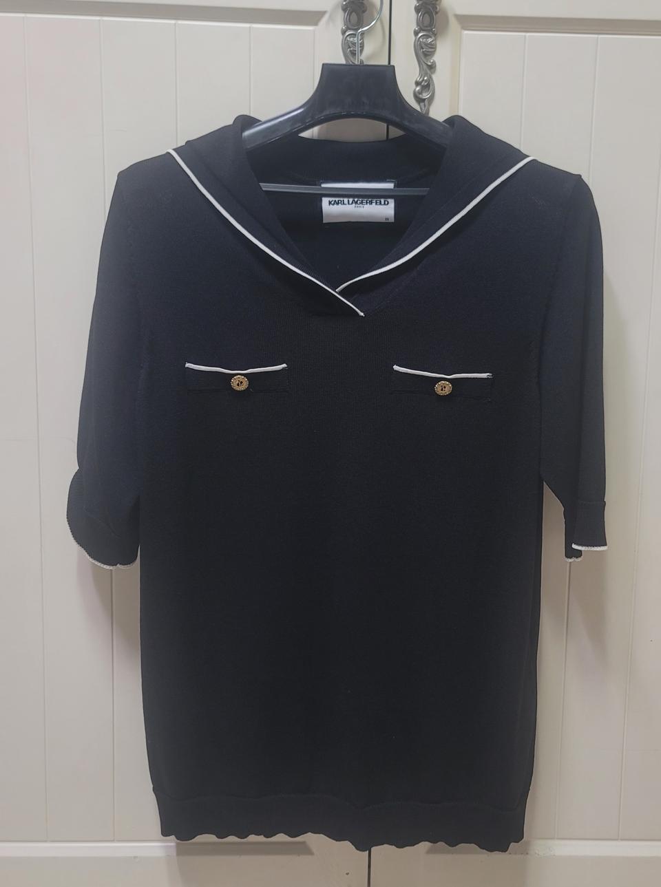 칼라거펠트 니트티