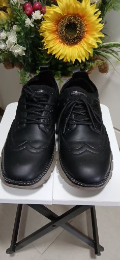 남성 검정 캐주얼 스니커즈