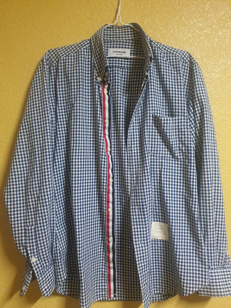 톰브라운 셔츠