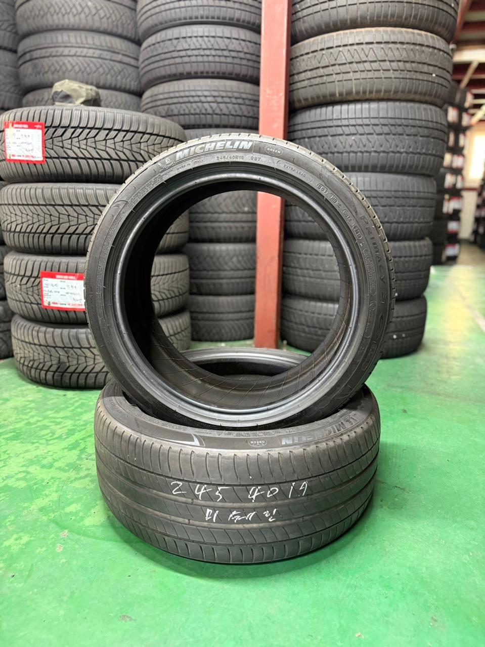2454019 245 40 19미쉐린 프라이머시3 중고타이어2본판매