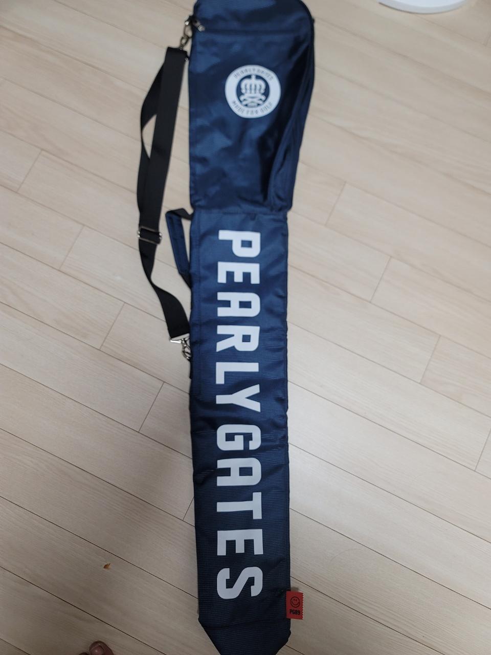 파리게이츠 하프가방 새상품급