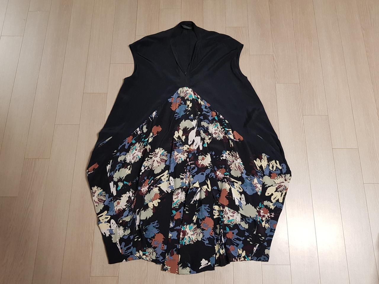 타임 항아리핏 실크 원피스(택포)