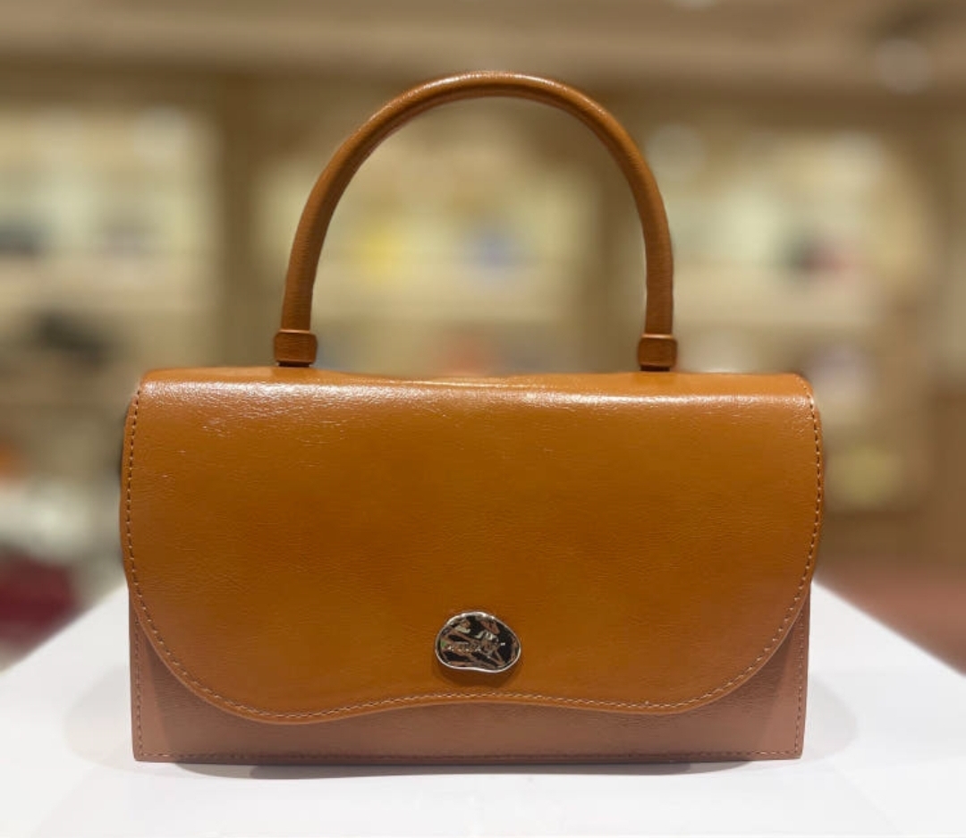 마르헨제이 아치백 새상품