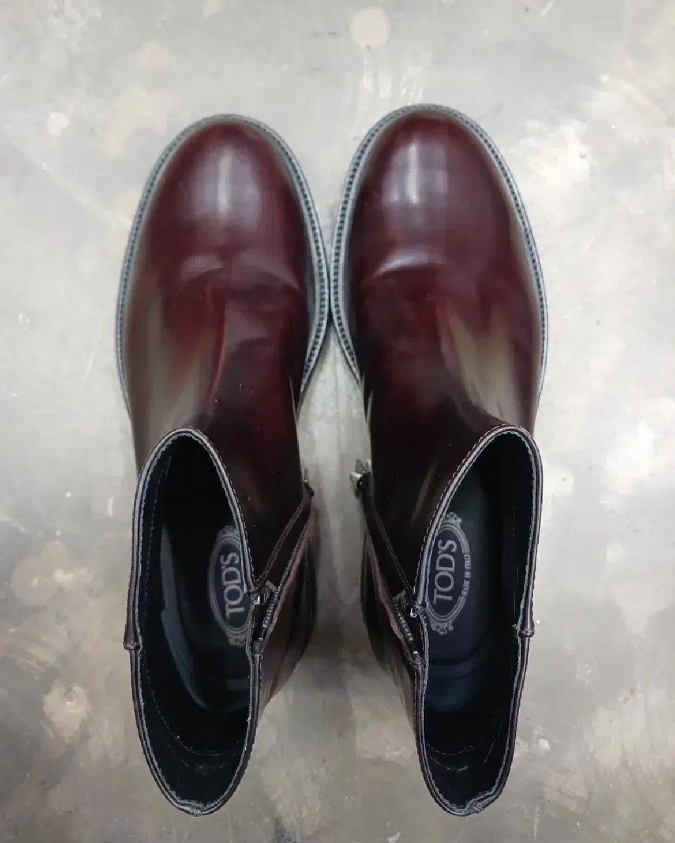 남성 TODS토즈워커 8표기.  270