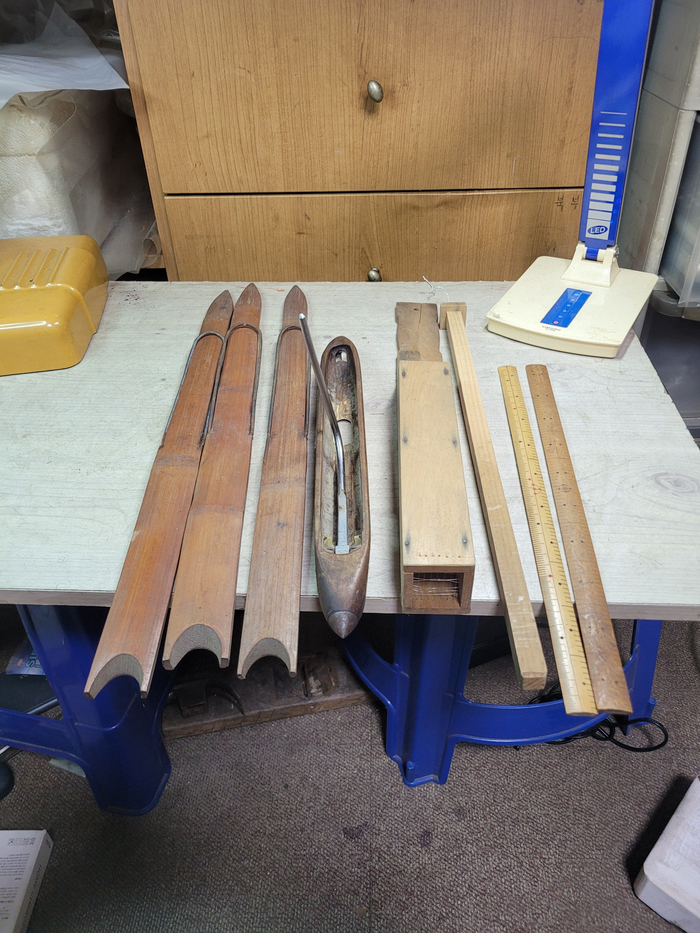 오래된 일제 베틀 관련 부속들과 대자 등/녹 주의