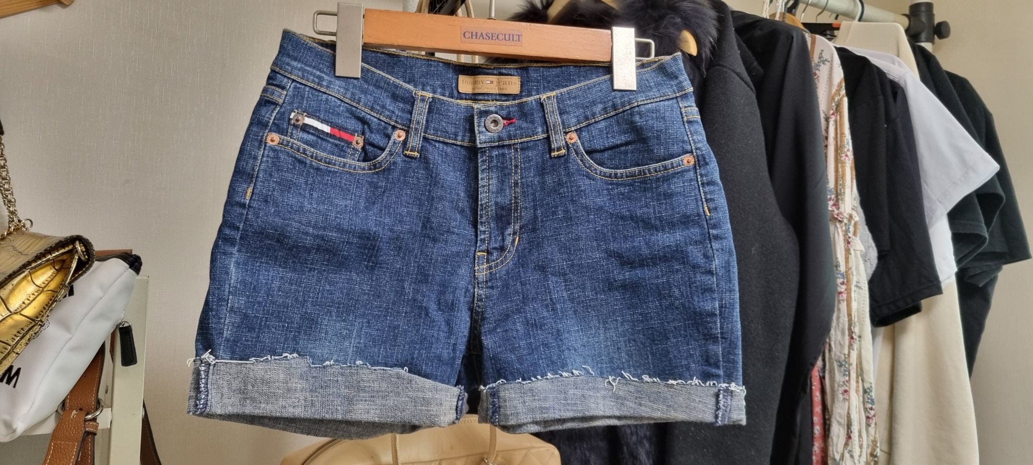 타미힐거 청바지