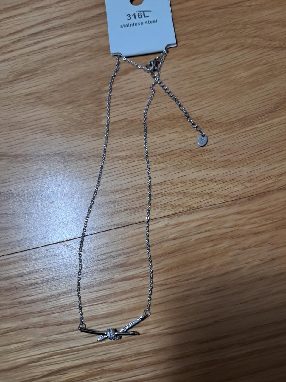 새거 써지컬 목걸이