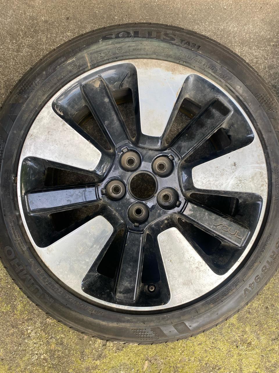 올뉴 쏘울 18인치휠타이어 4개