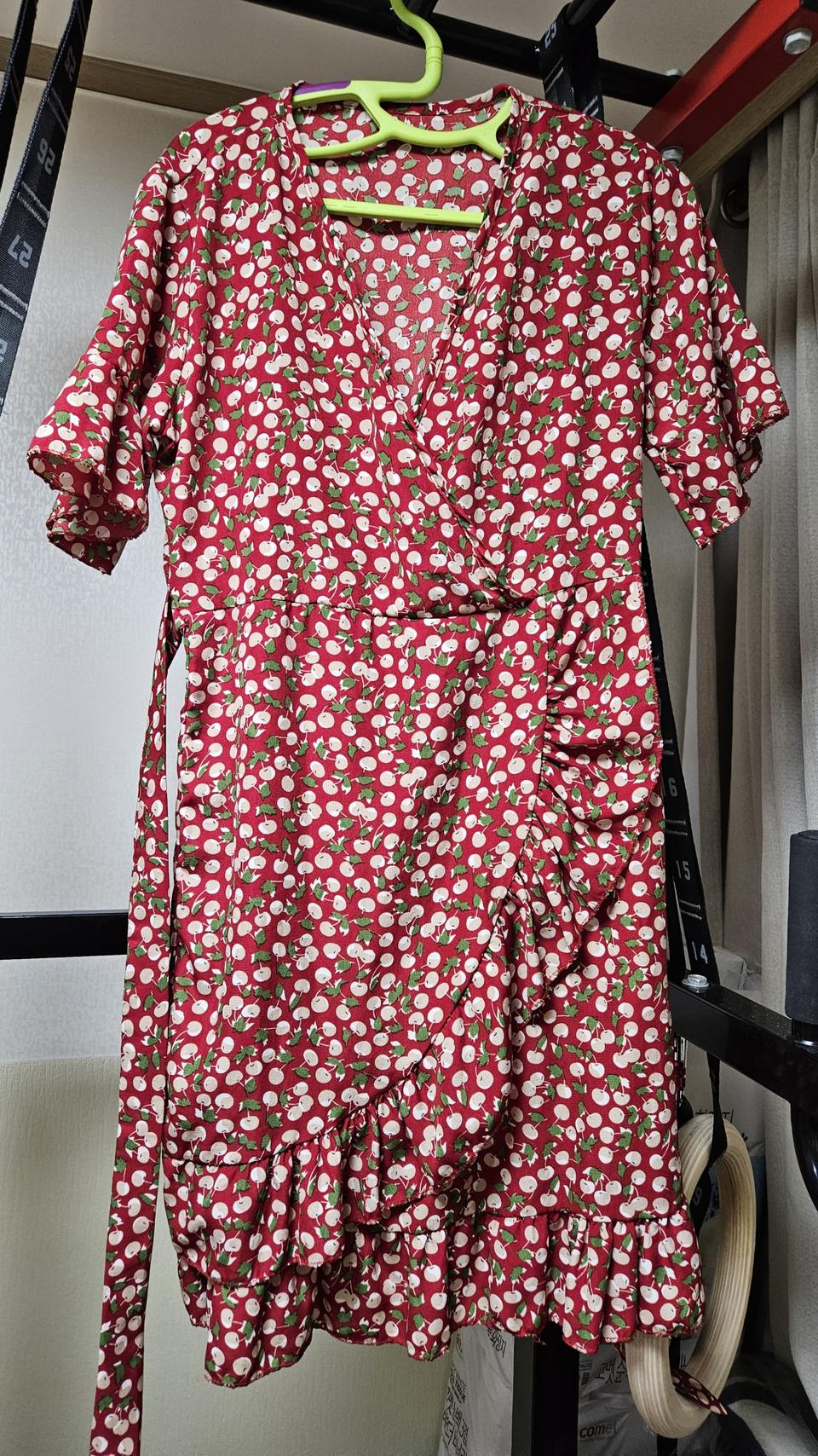 쉬폰여름원피스. 66거의새거