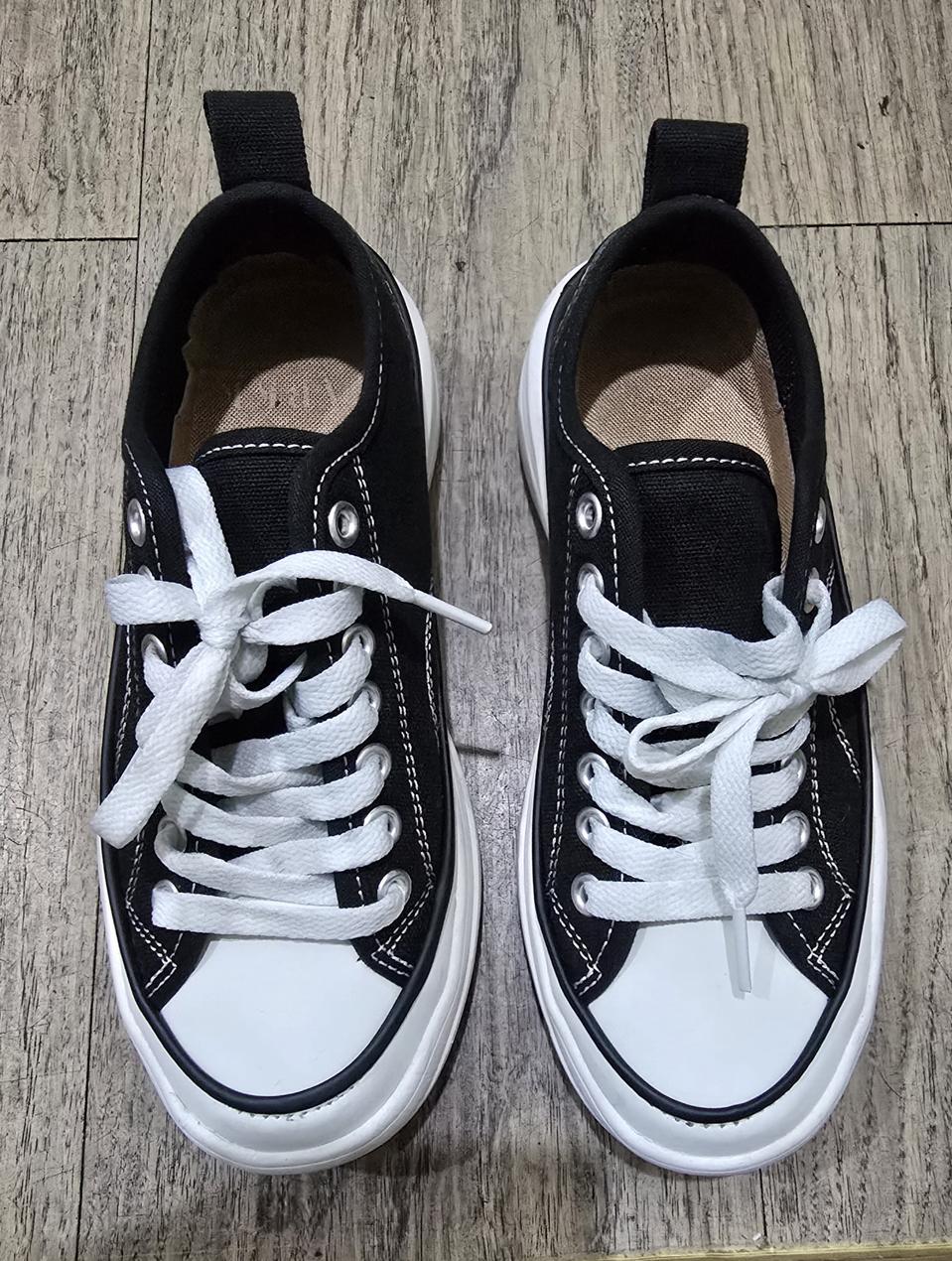 SHOOPEN 스니커즈 230