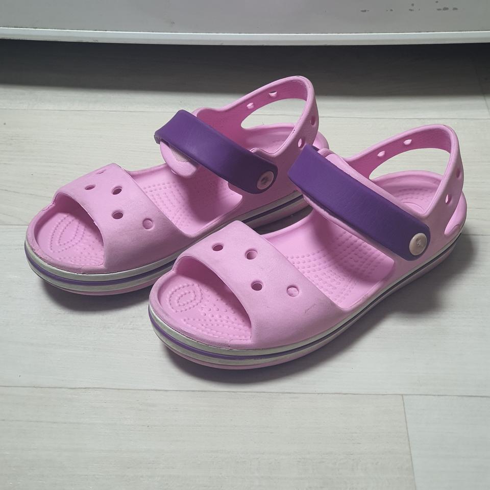 크록스 샌들 핑크색 C13사이즈
