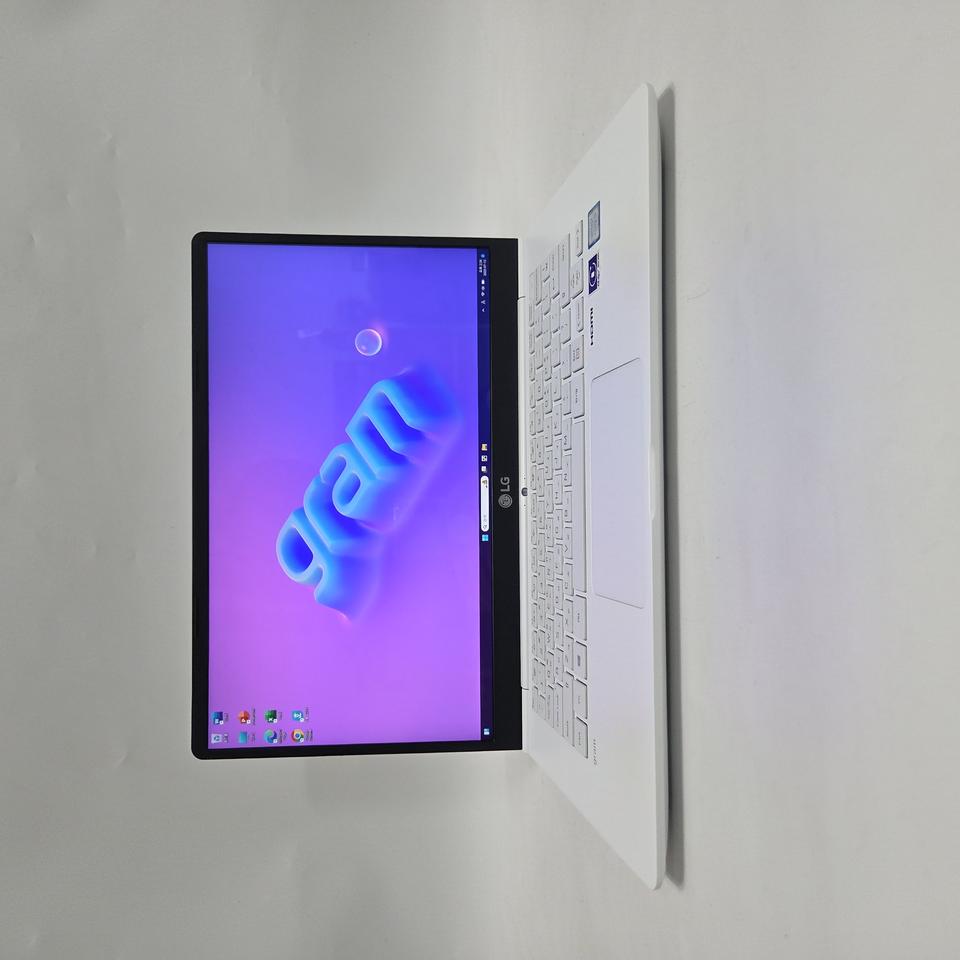 엘지 노트북 i5 올데이 그램 gram 화이트/940g