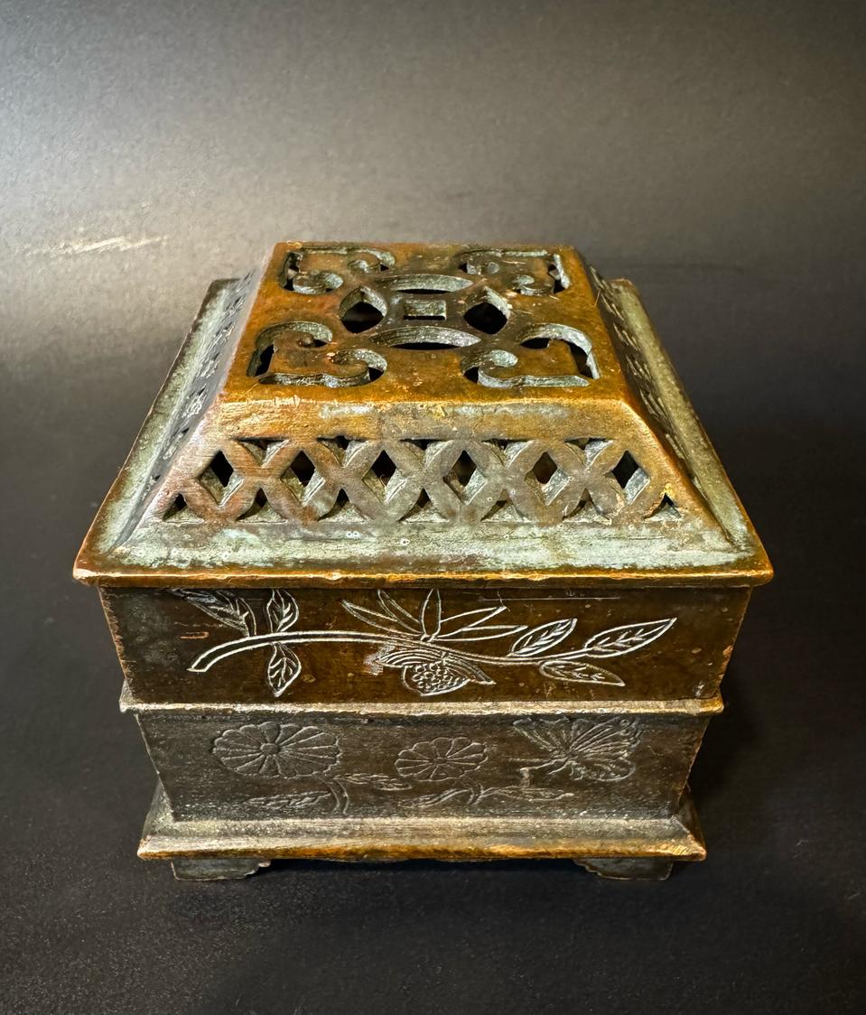 앤티크 사각 향로