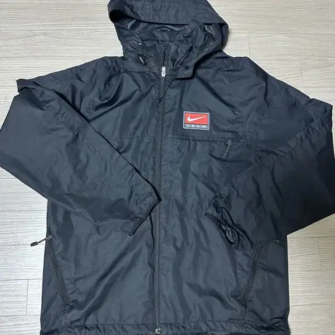 나이키 acg 올드스쿨 바람막이