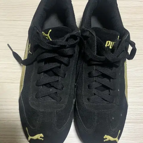 푸마 스피드캣 블랙골드