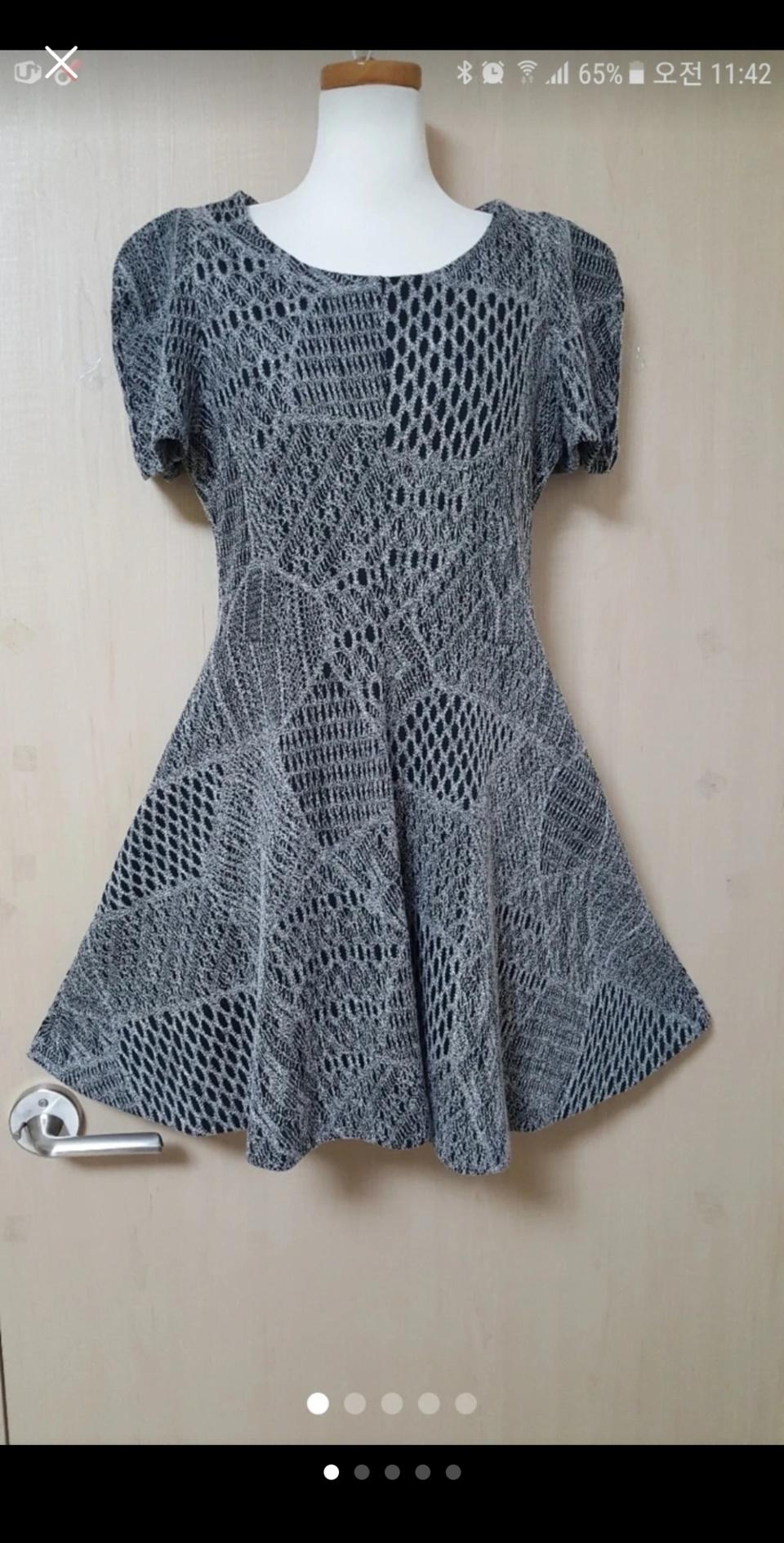 도톰 패턴 원피스