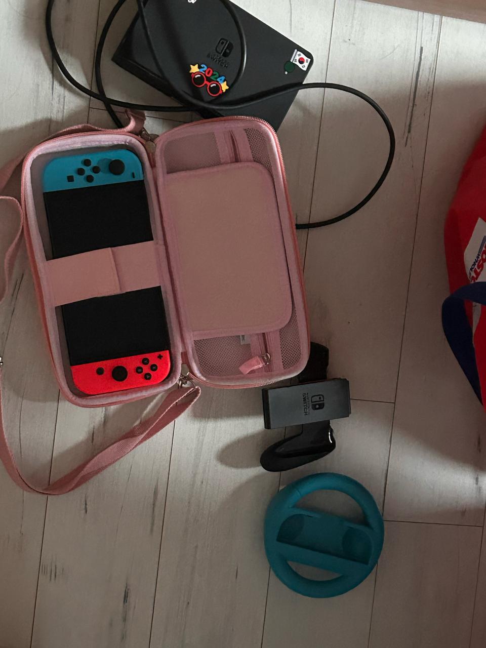 닌텐도 스위치 oled 모델 판매