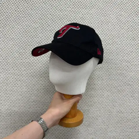 뉴에라 LG 트윈스 야구모자 볼캡 D06736