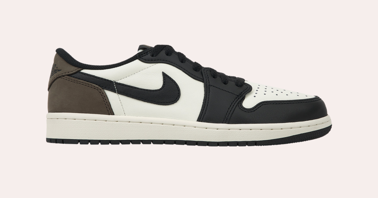 조던 로우 모카 색상