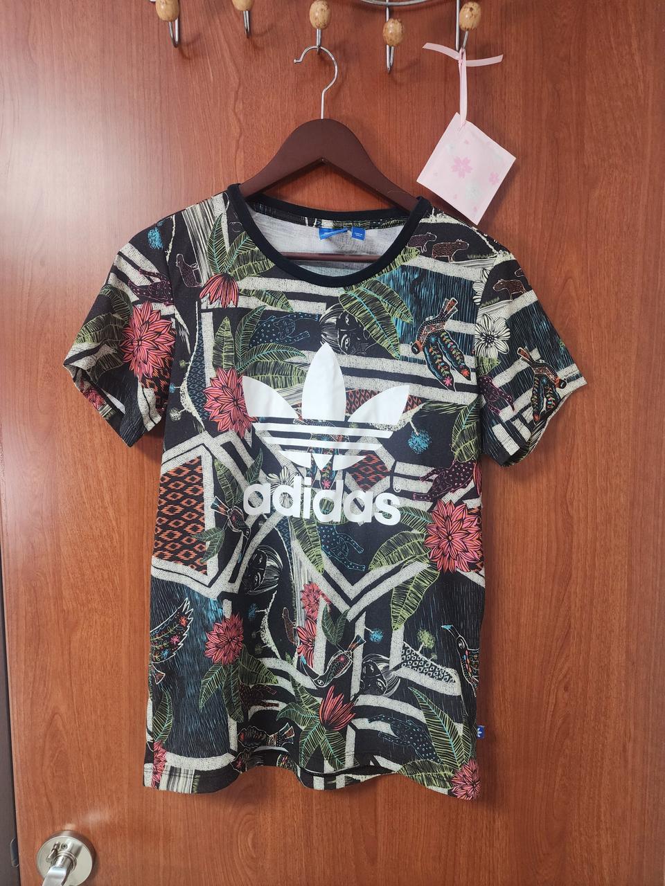 아디다스 로고 티 90