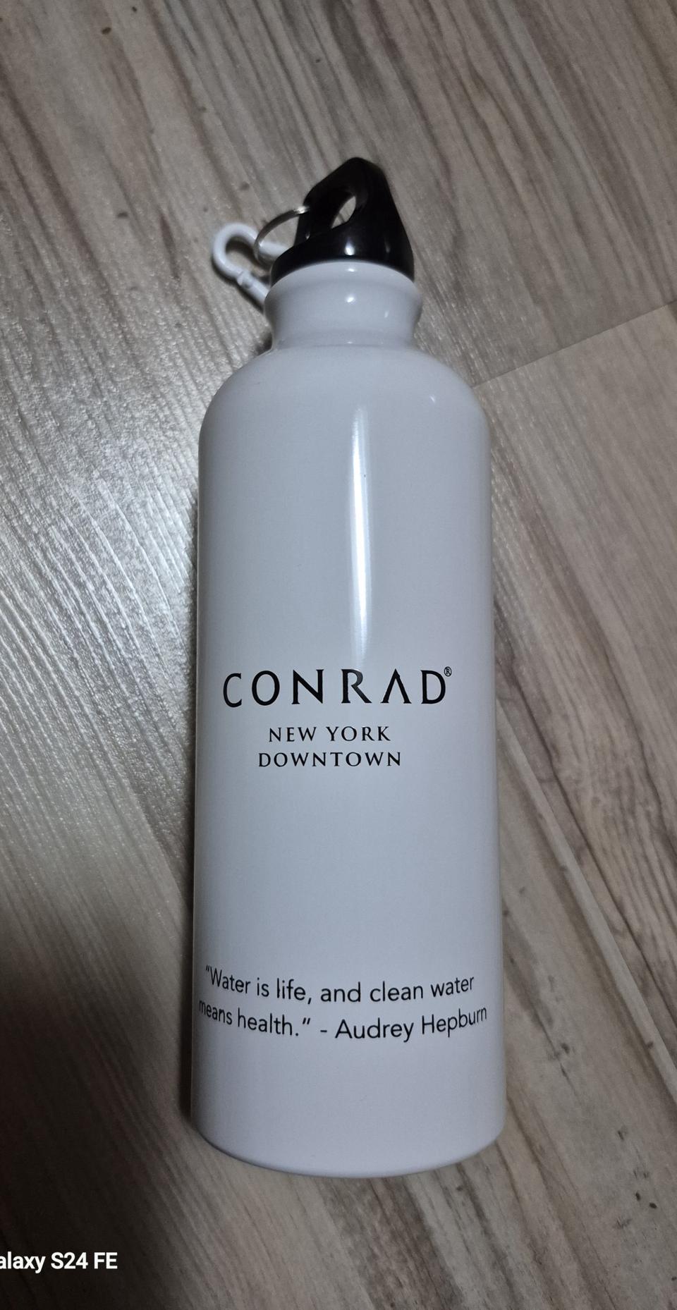 콘래드 뉴욕 텀블러