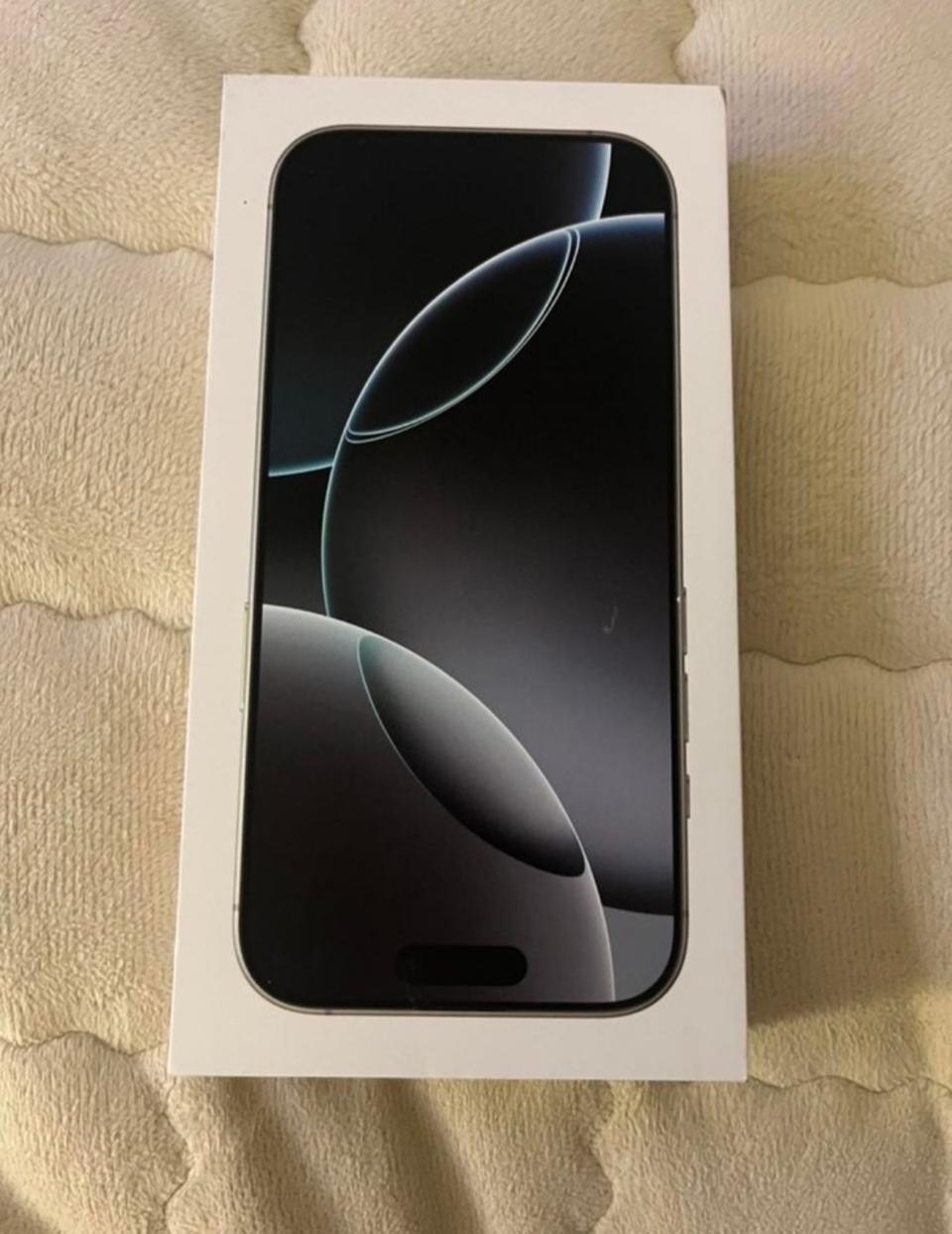 아이폰16프로맥스256 블랙티타늄