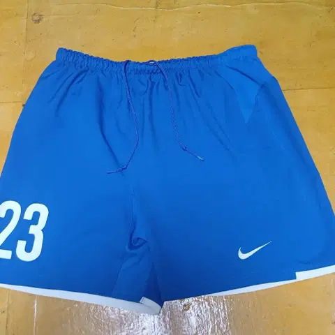 나이키 반바지 팬츠 사이즈XL 마킹 23