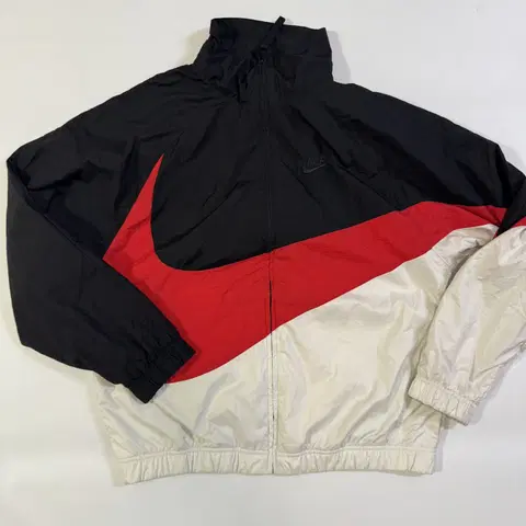 나이키 빅스우시 바람막이 자켓(M사이즈)