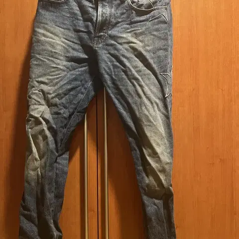 발렌티노 스타 청바지